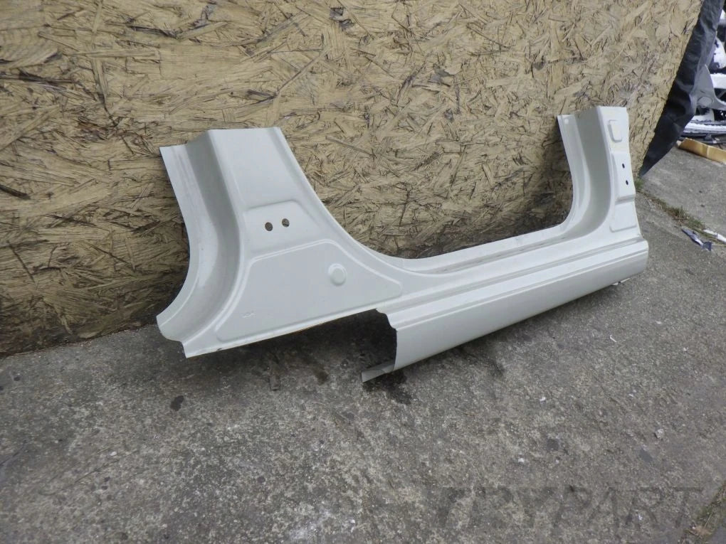 KIA NIRO E-NIRO II 2022- 71110ATA00 71312ATD00 Right Sill Trim