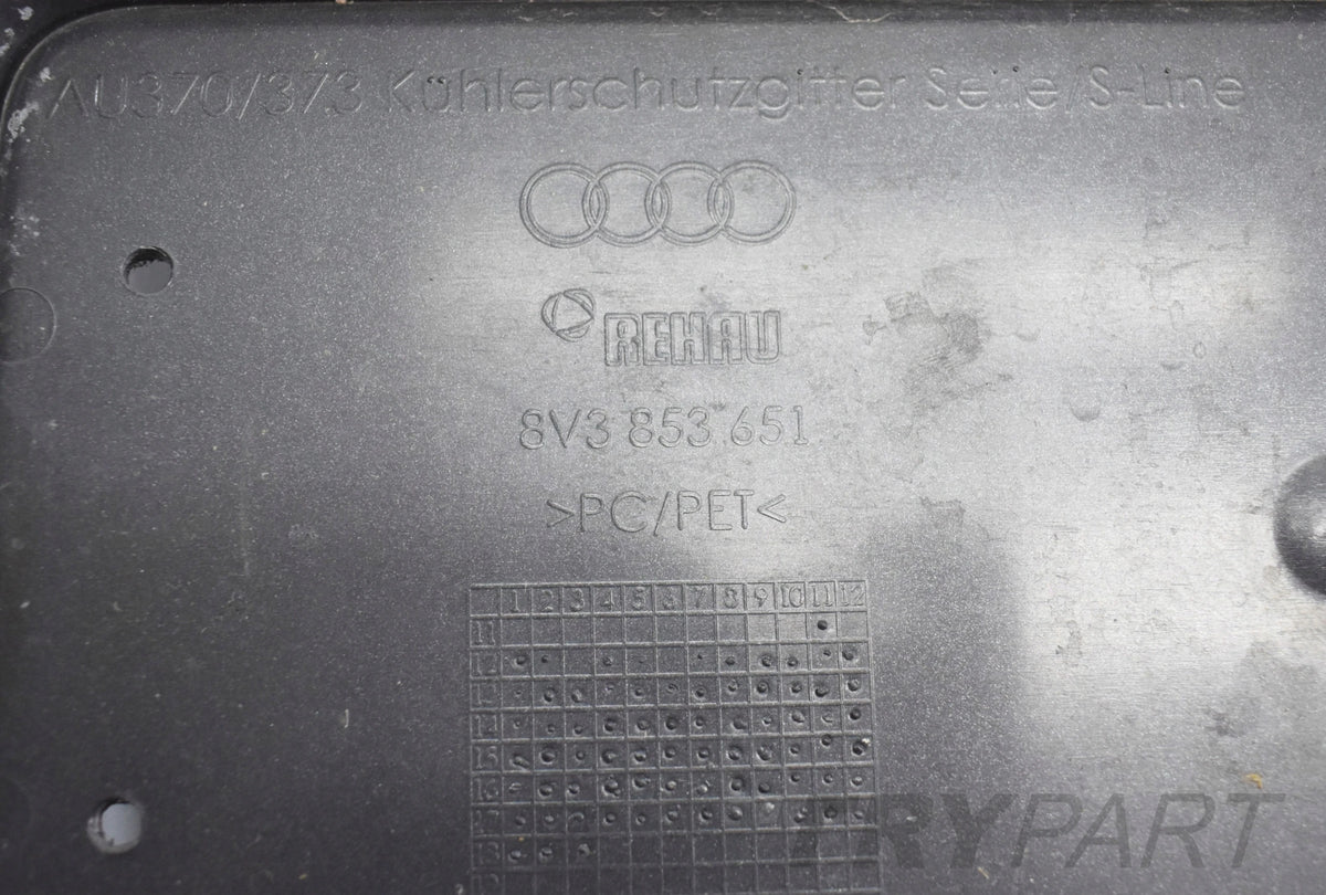 AUDI A3 8V 8V3 CHROME GRILLE - ORIGINAL BUMPER GRILLE