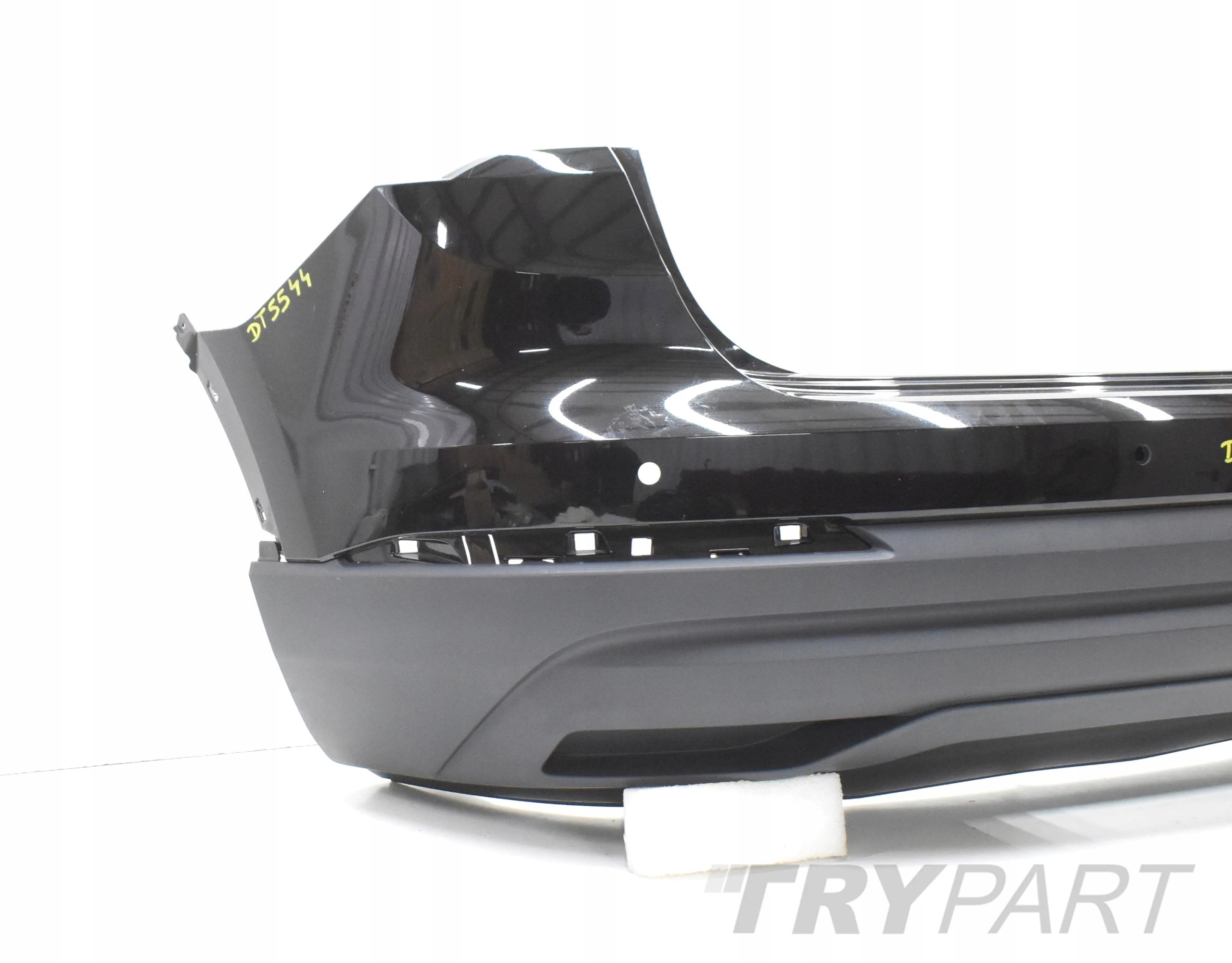AUDI Q3 II 83A REAR BUMPER ORG + BOTTOM