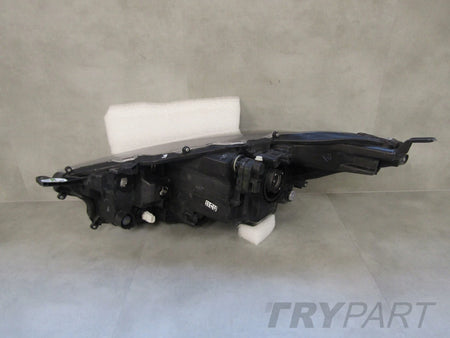 TOYOTA YARIS 4 IV HEADLIGHT STANDARD LENS 20- / MAZDA 2 22- RH