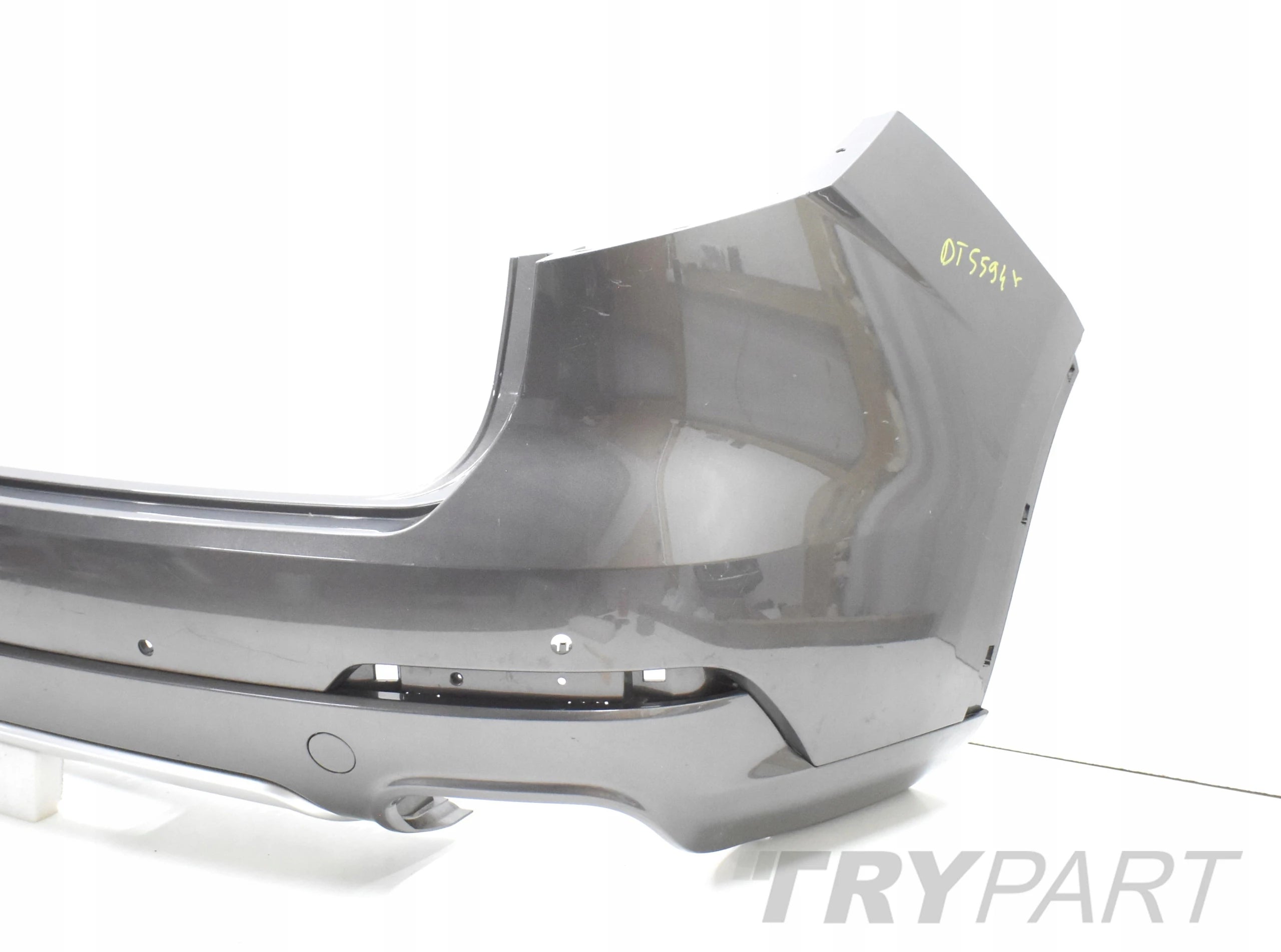 MASERATI LEVANTE REAR BUMPER ORG + BOTTOM