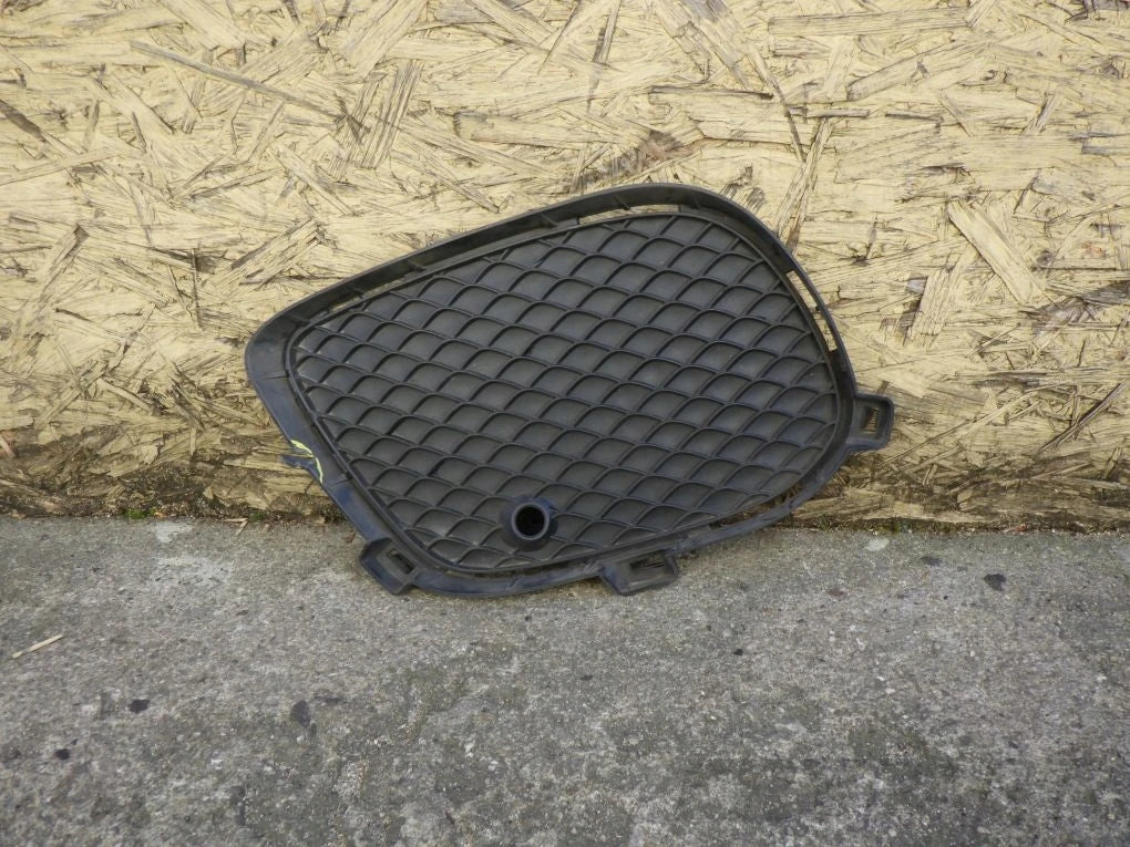 MERCEDES GLE 292 W292 AMG Bumper Grille Left