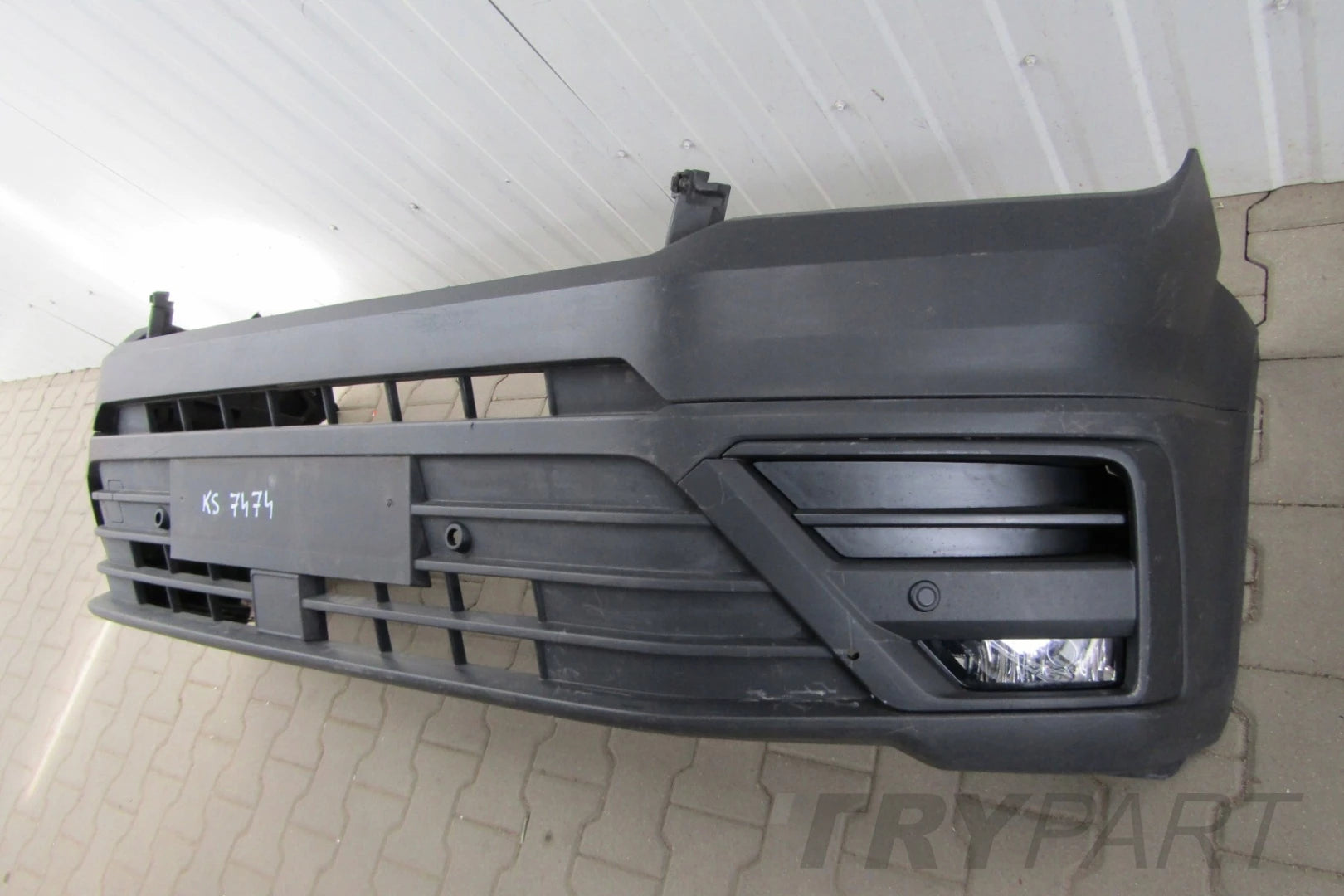 Front Bumper VW Crafter 2 II 7C0 16-