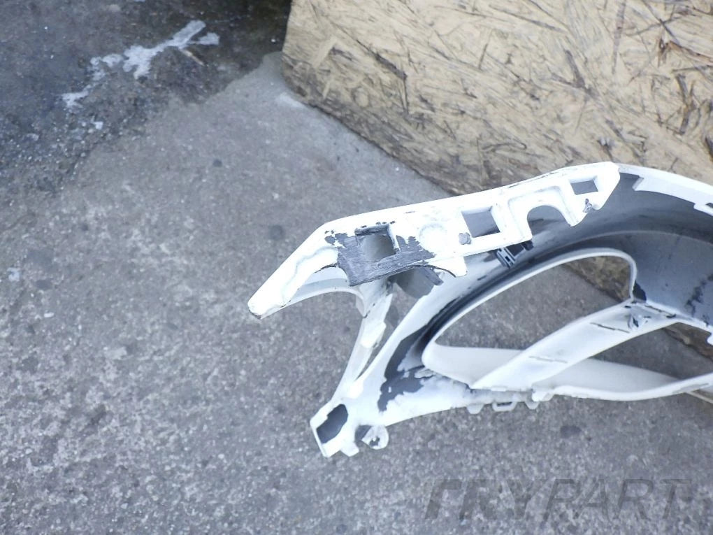 MERCEDES C CLASS 205 AMG LIFT 18- Front Bumper