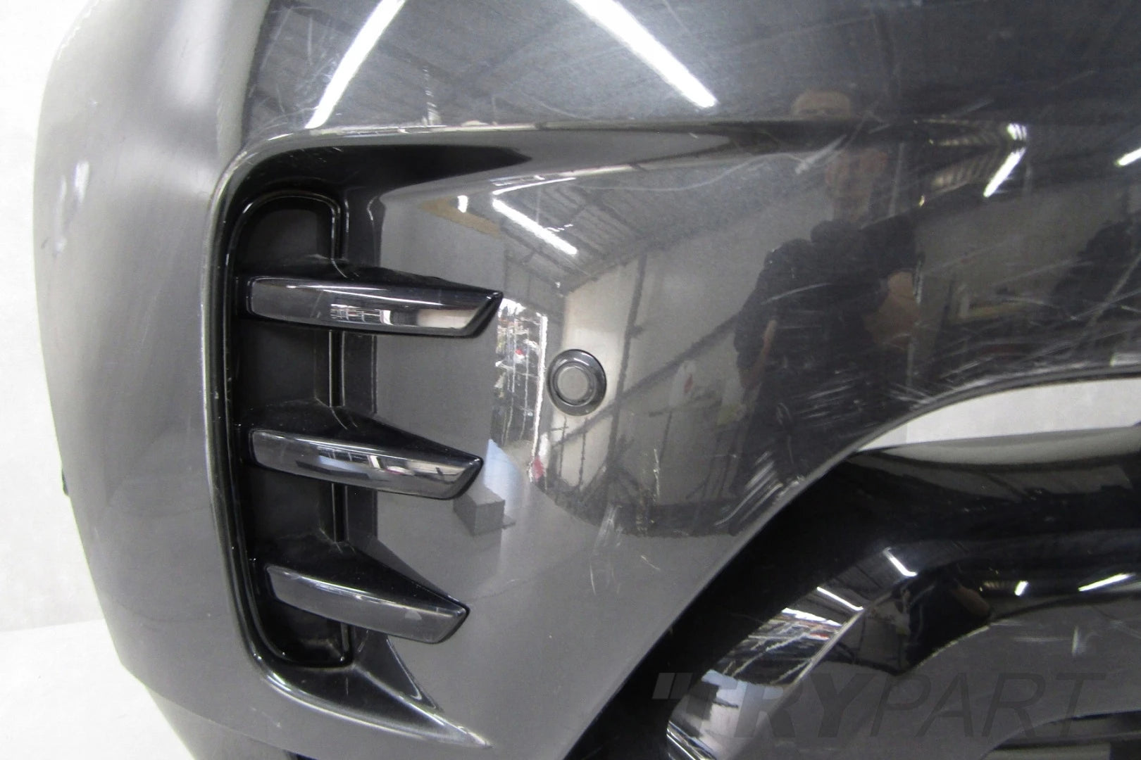 Front Bumper for Land Rover Discovery R Dynamic Lift 21-24 (LED Wiring)