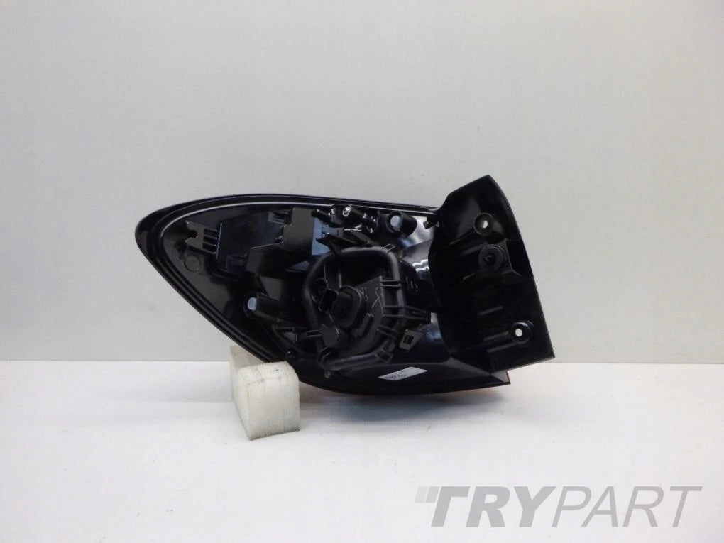 RENAULT CAPTUR LIFT 17- right rear lamp