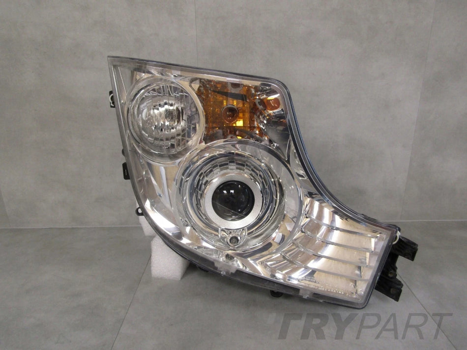 Headlight Mercedes Actros MP4 XENON 11- RH A9608200739