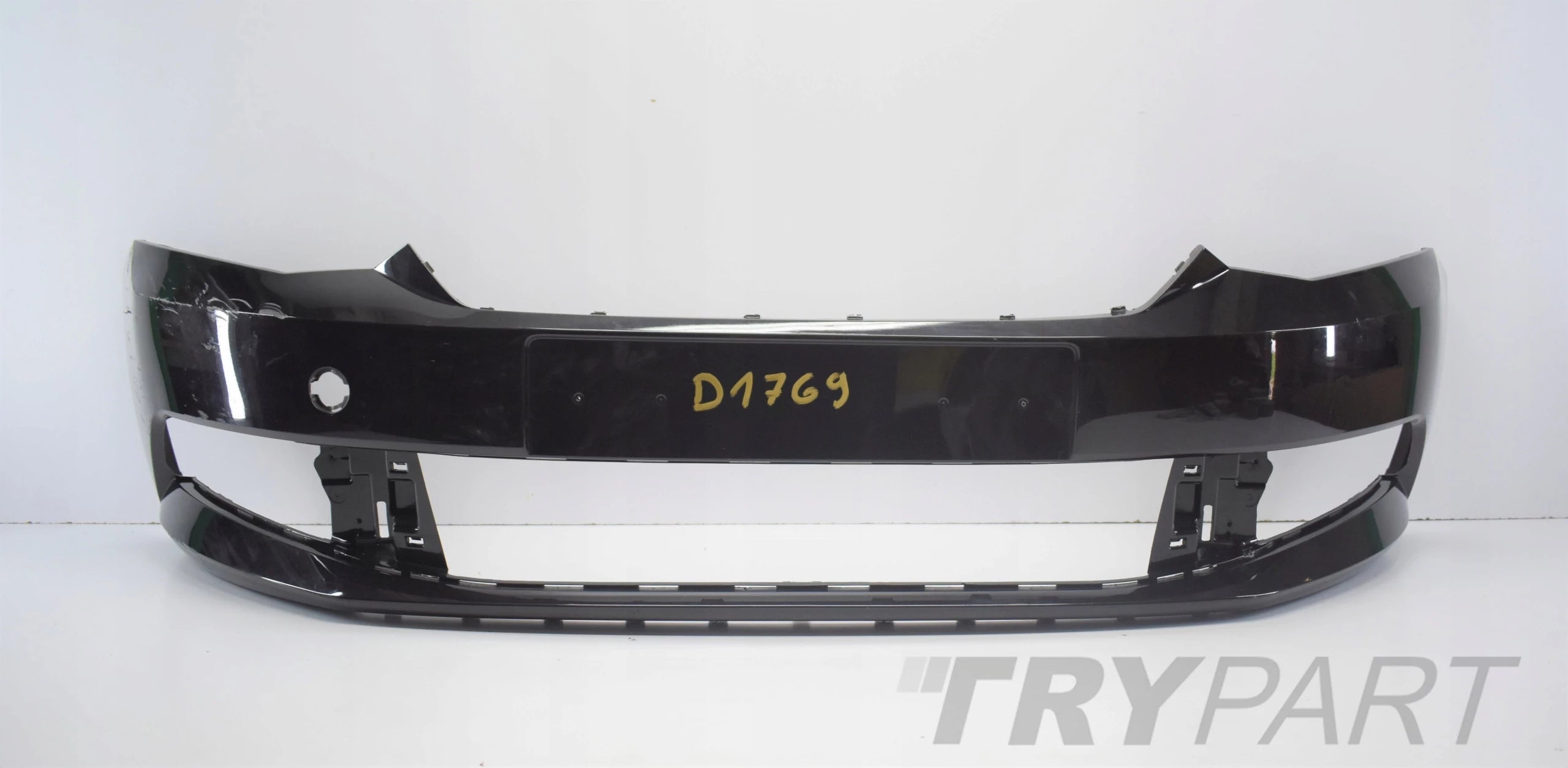 SKODA FABIA III 6V FRONT BUMPER SUPER CONDITION ORG!