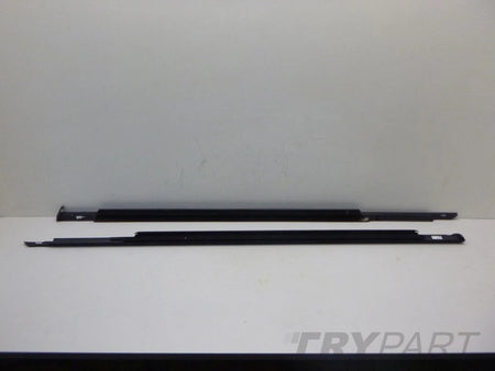BMW 5 G30 G31 scraper strip