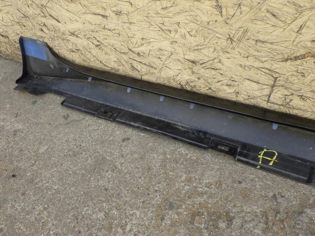 AUDI A5 SPORTBACK 8W 8W8 20- Left Sill Trim Strip