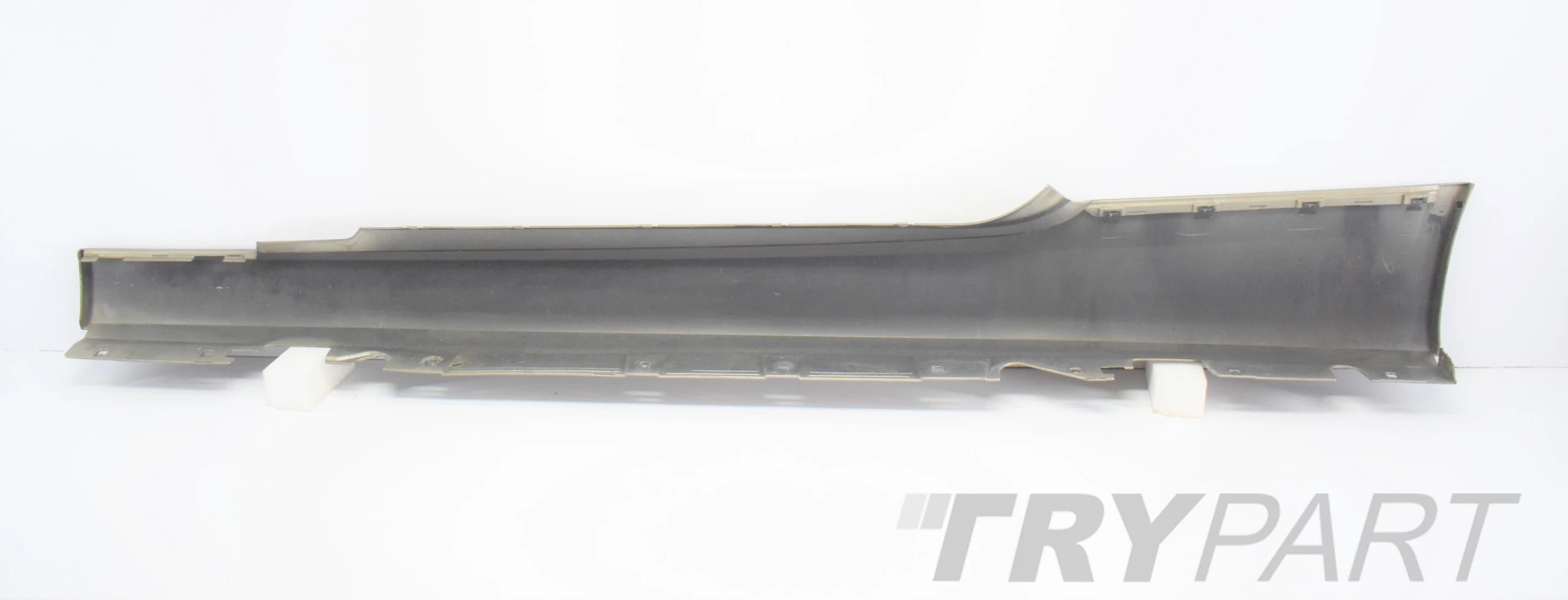 BMW E92 E93 COUPE RIGHT SILL PANEL OEM