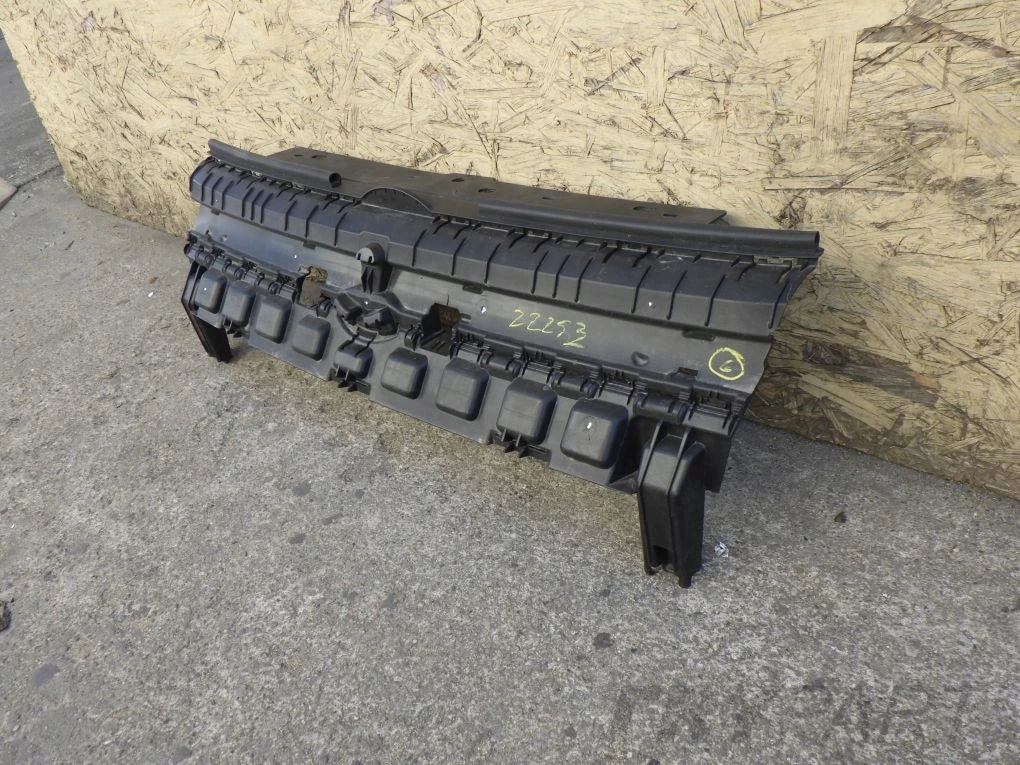 VW CADDY IV 2K7 20- grille reinforcement
