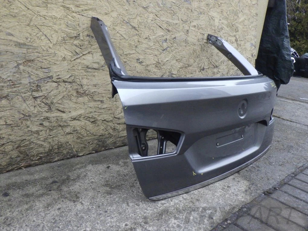 BMW 5 Series F11 Kombi Rear Tailgate