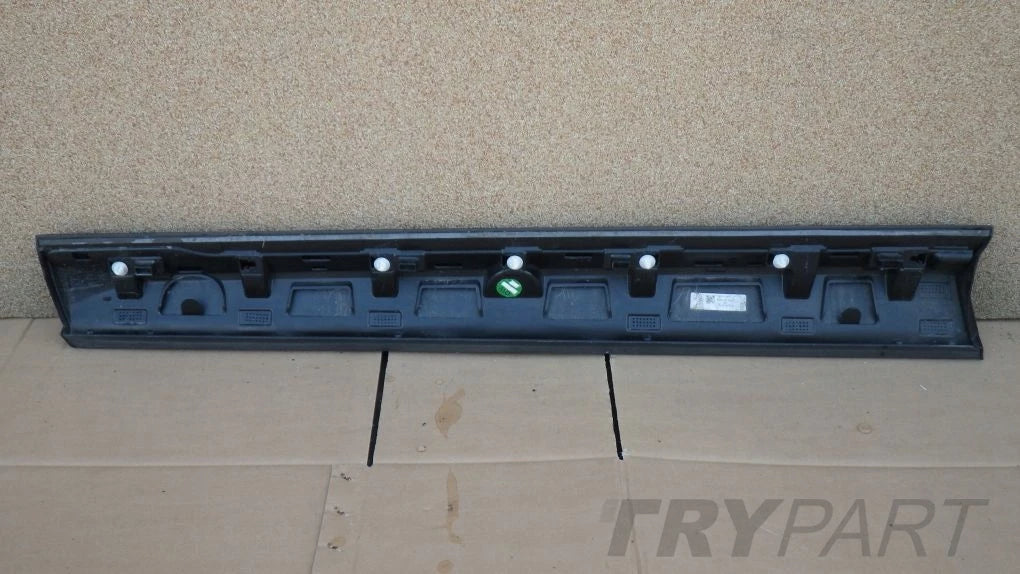 VOLVO XC60 XC 60 2 II 17- Right Front Rear Door Trim Strip