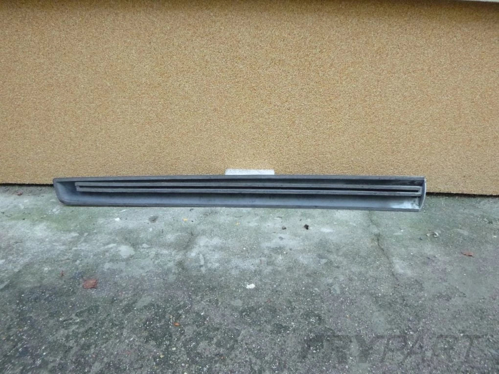 LAND CRUISER J 150 Front Right Door Molding