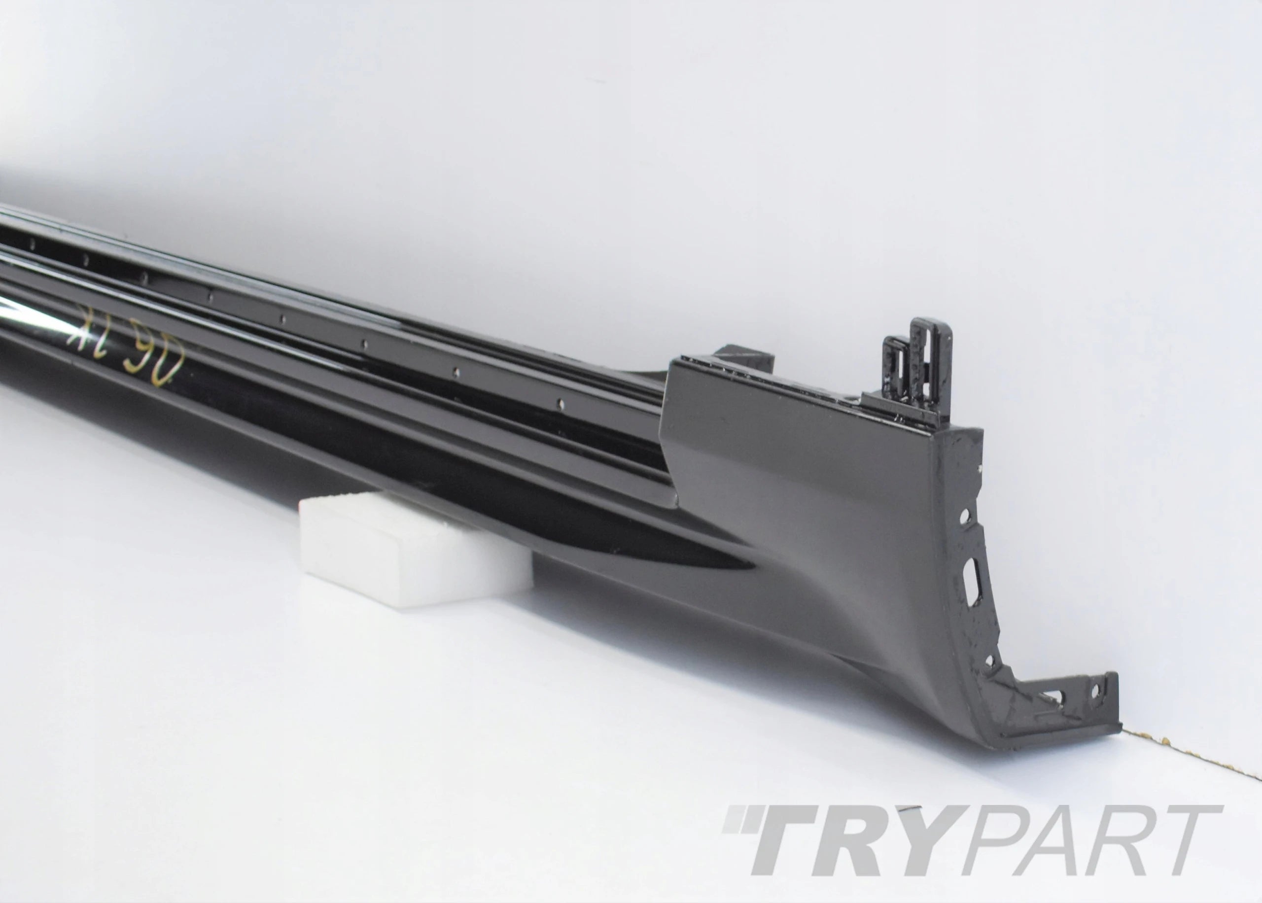 VOLVO XC90 II RIGHT DOOR SILL MOULDING NEW GENUINE