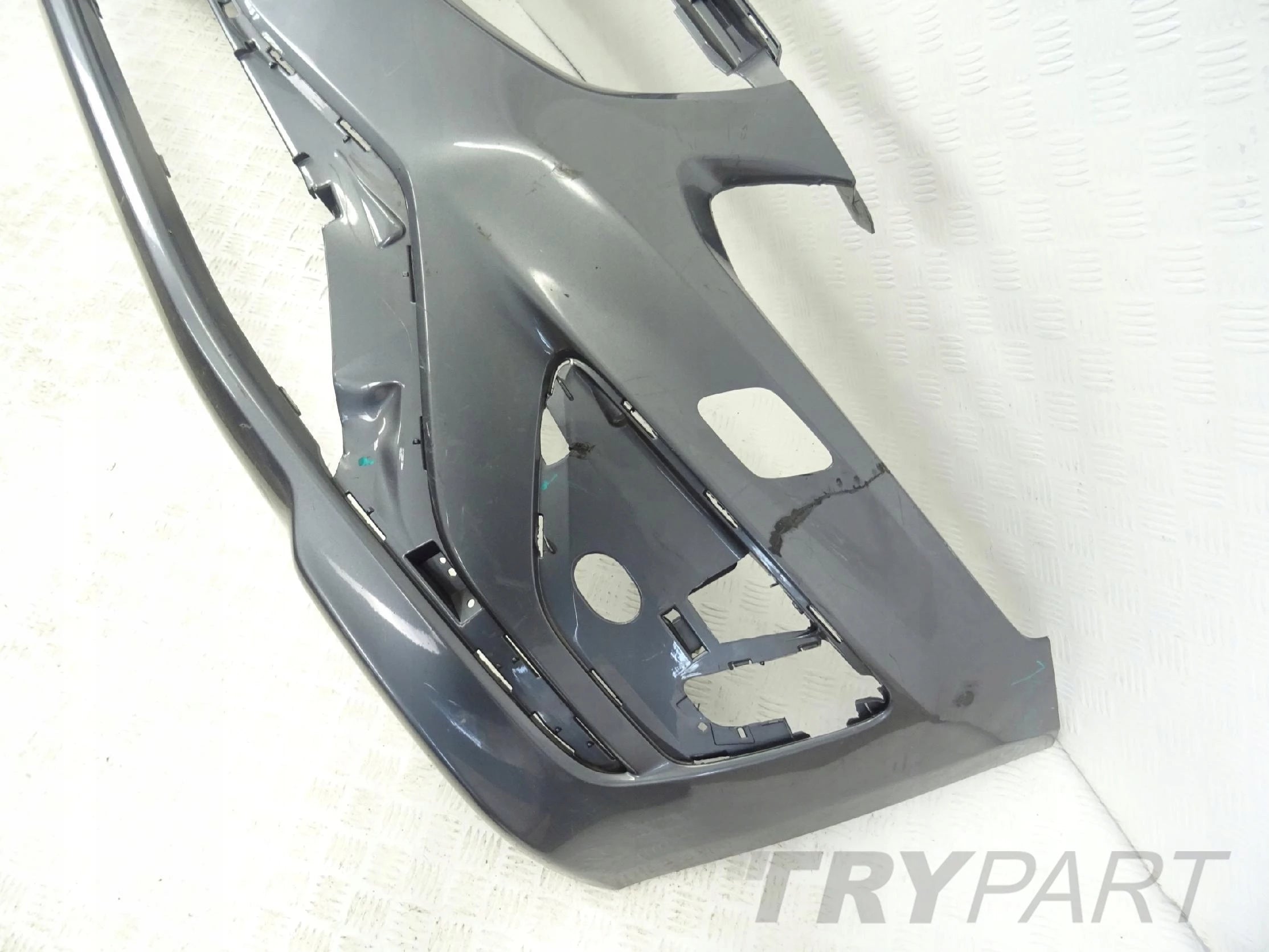 Volvo XC60 R-Design LIFT Front Bumper