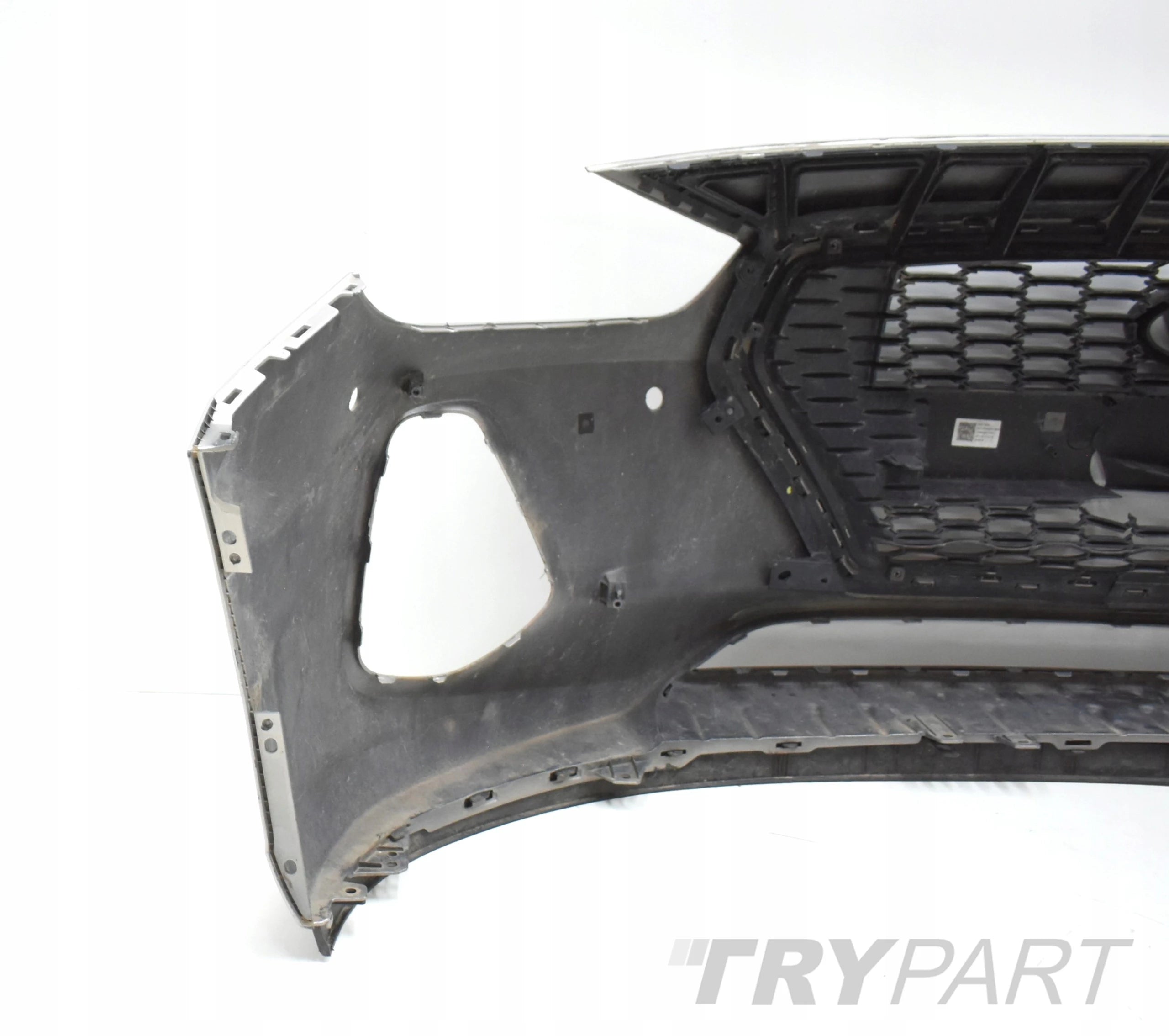 HYUNDAI I30 III FRONT BUMPER ORIGINAL + CHROME + BOTTOM