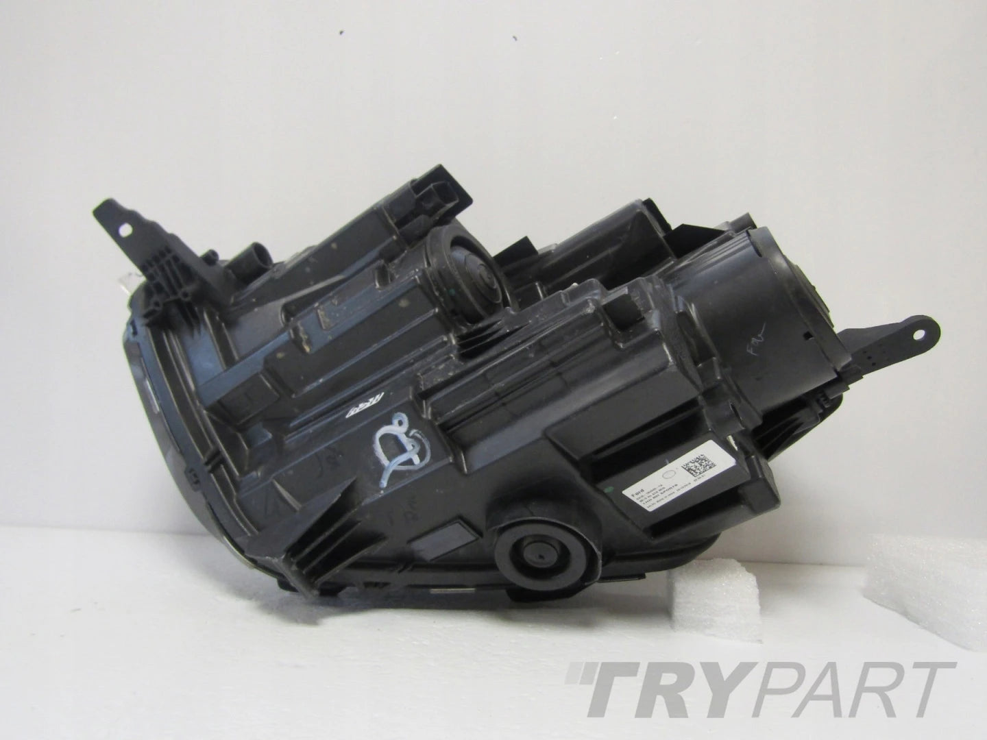 HEADLIGHT FORD ECOSPORT 2 II STANDARD LENS RH 17-21 GN15-13W029-YA