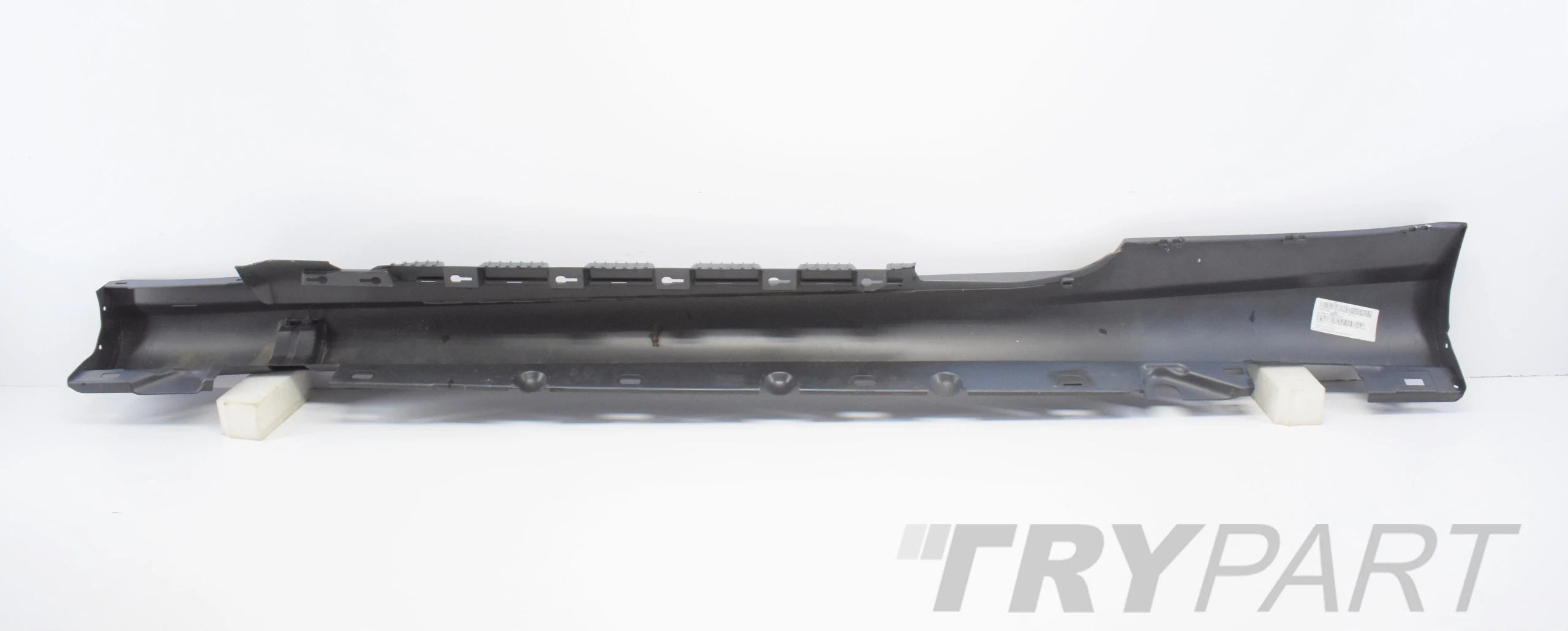 MERCEDES W207 AMG RIGHT SILL PANEL NEW