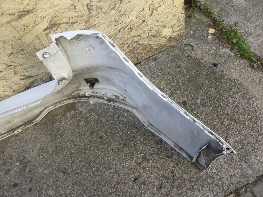 FORD FOCUS MK4 IV ESTATE 18- rear bumper