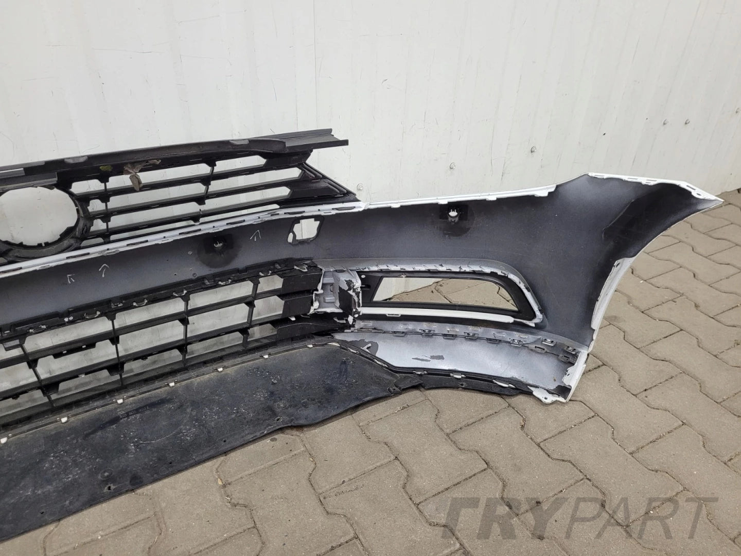Front Bumper VW Passat B8 Highline 3G0 14-19