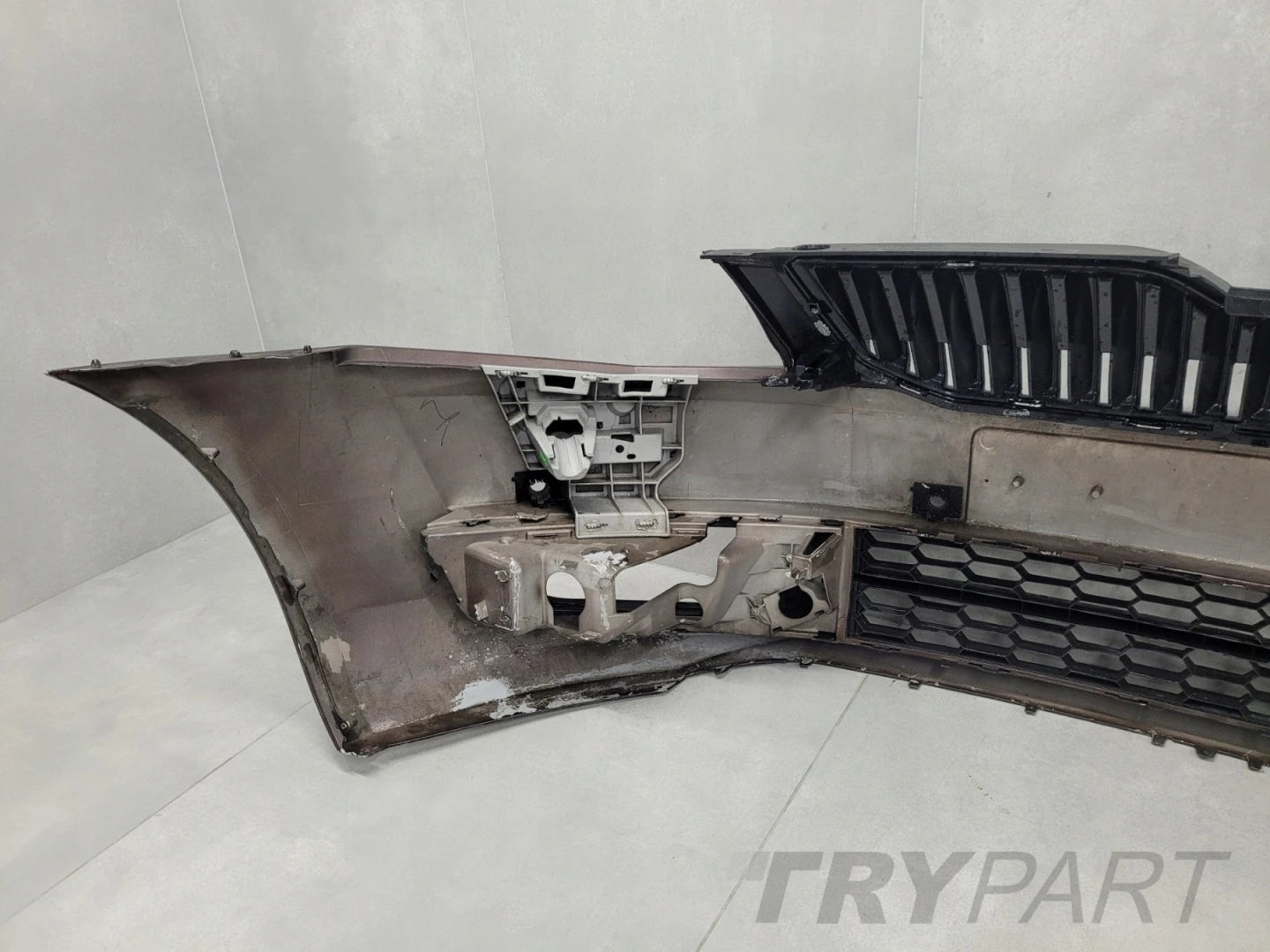 Front bumper Skoda Octavia 3 III 5E0 12-16