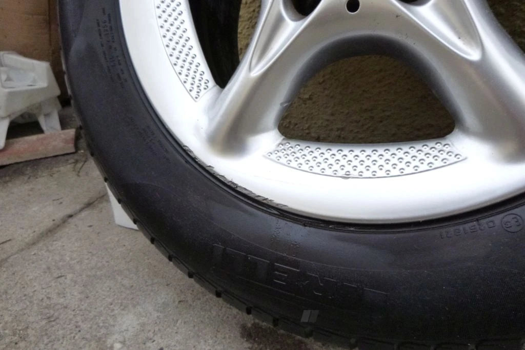 MERCEDES C CLASS 203 202 ALLOY WHEELS