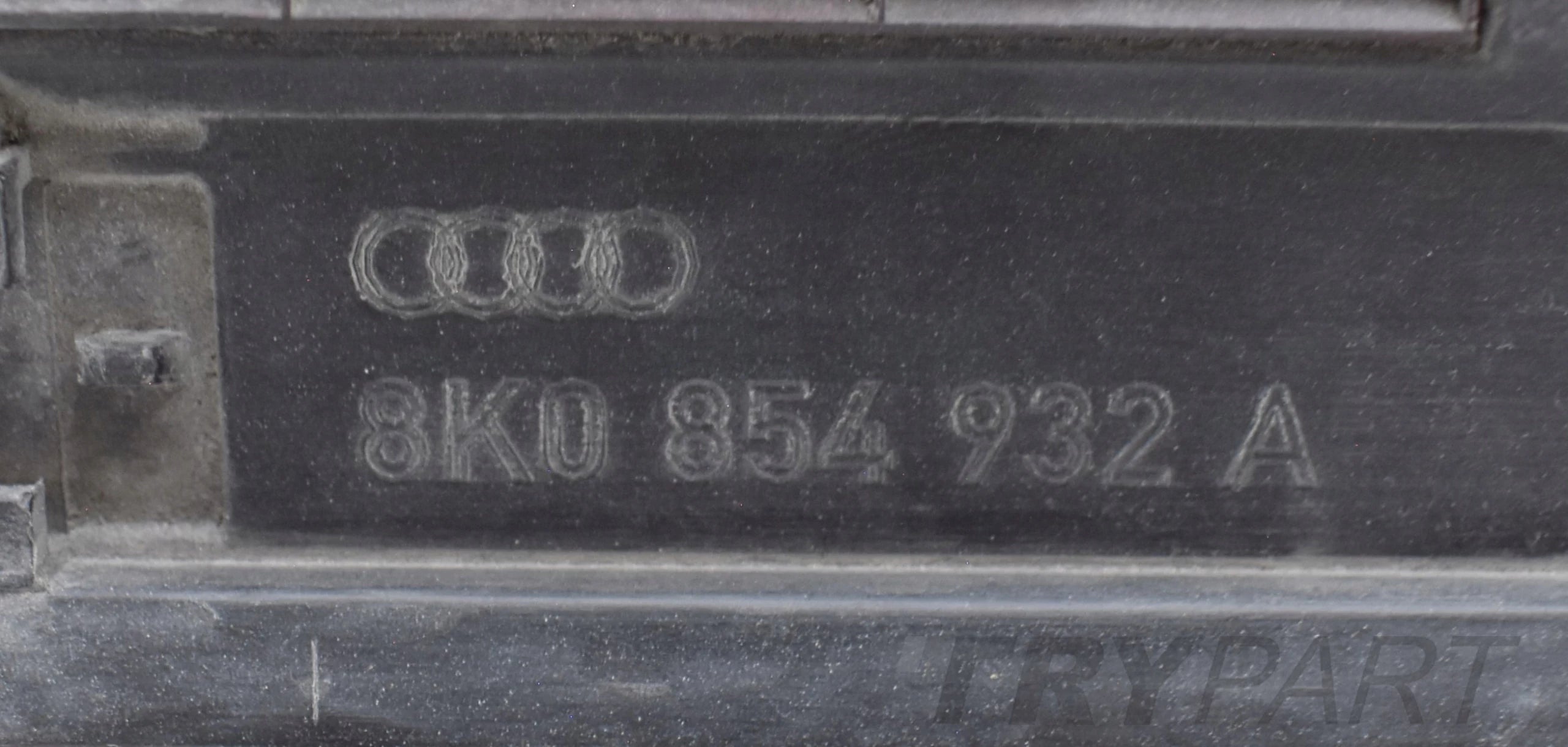 AUDI A4 B8 8K0 S LINE RIGHT SILL COVER SILL STRIPING
