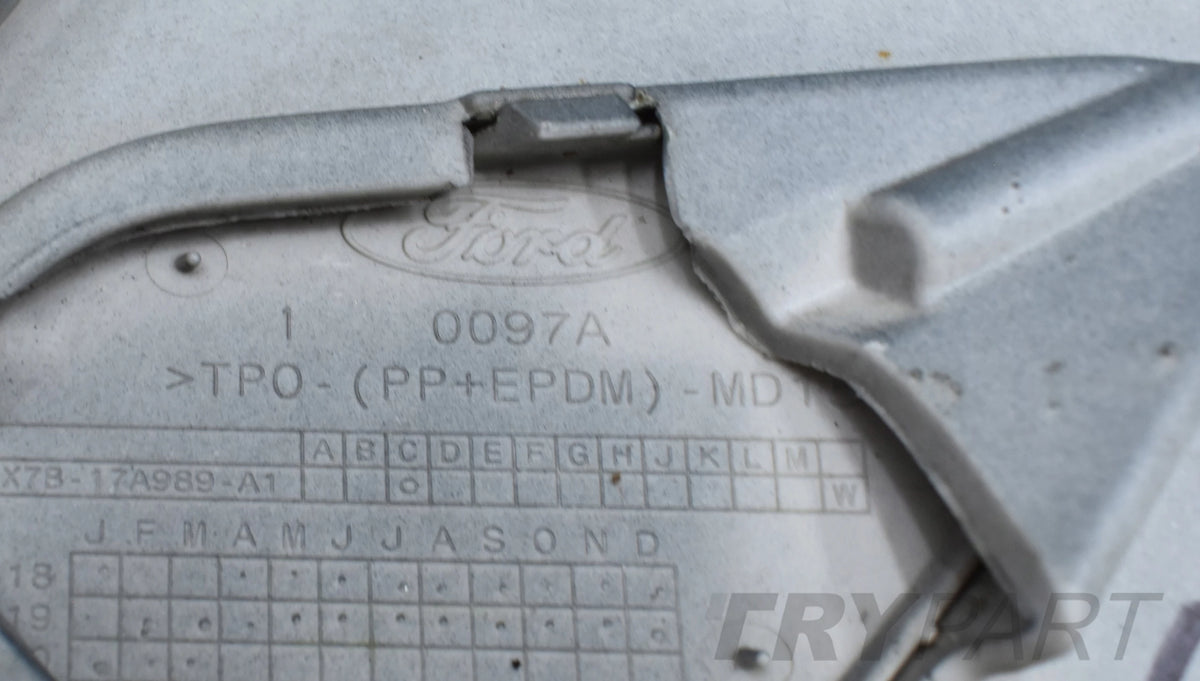 FORD FOCUS MK4 FRONT BUMPER ORG