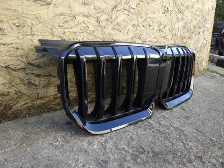 BMW X1 U11 SHADOW LINE 2022- GRILLE