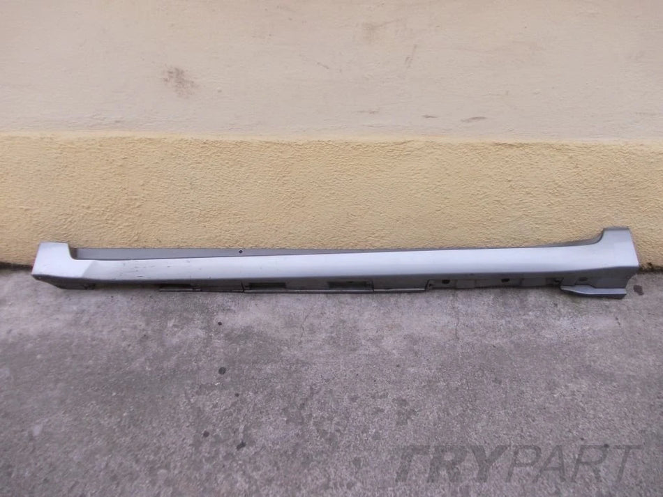Toyota Avensis 3 III T27 Left Sill Cover