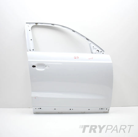 AUDI Q3 8U0 PASSENGER SIDE FRONT DOOR ORG