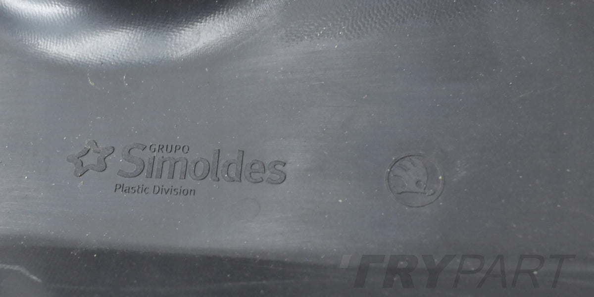 SKODA FABIA III 6V0 RIGHT FRONT FENDER