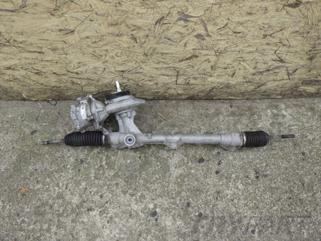 BMW 2 F45 F46 F48 5A39023 6899379 UE STEERING GEARBOX