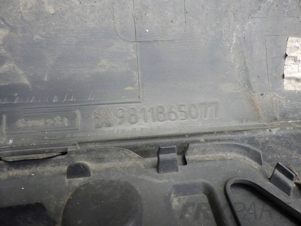 PEUGEOT 3008 II P84 GT 16- Rear Bumper