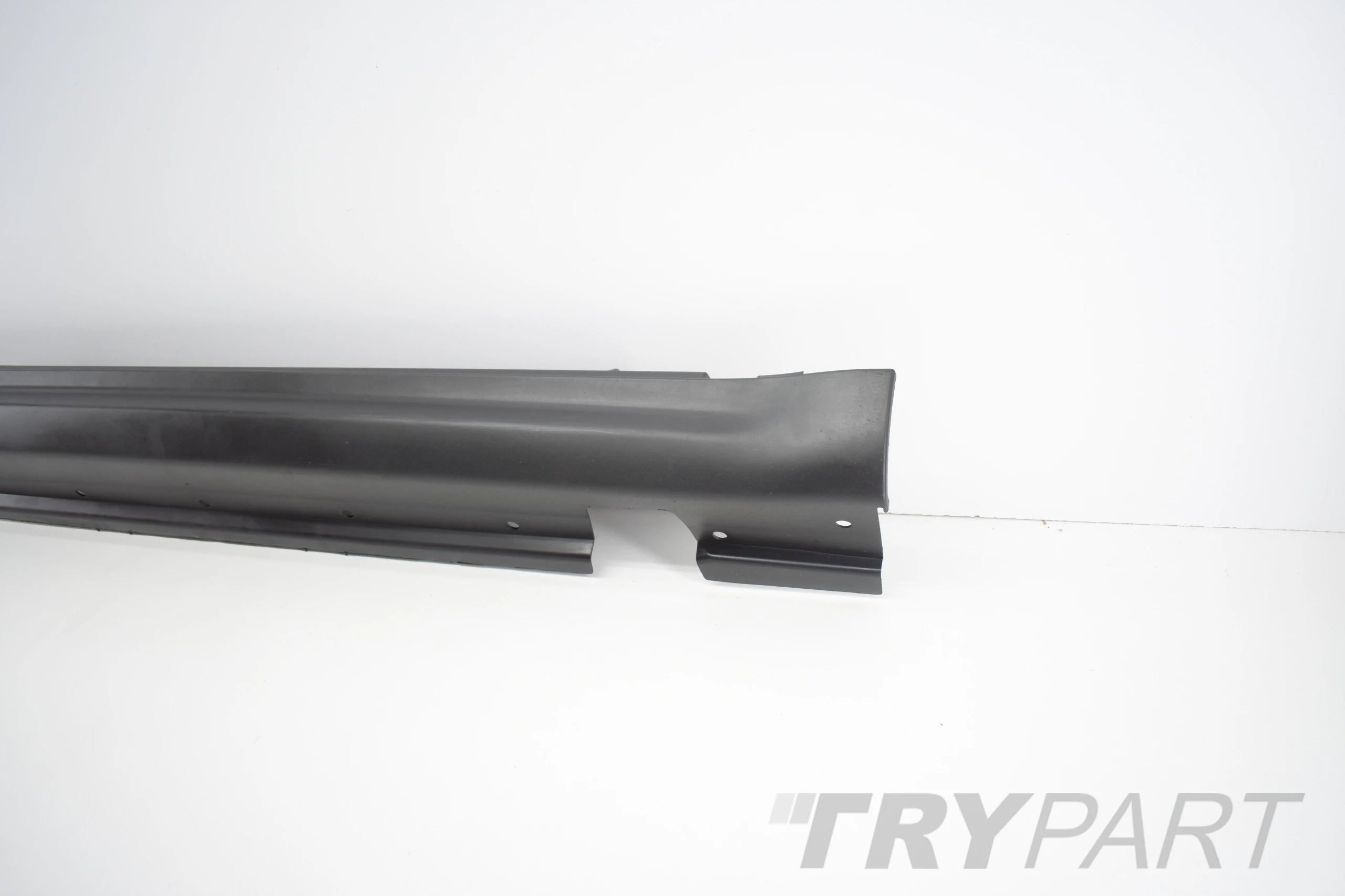 MINI COOPER R56 S RIGHT SILL PANEL ROCKER MOULDING COMPLETE