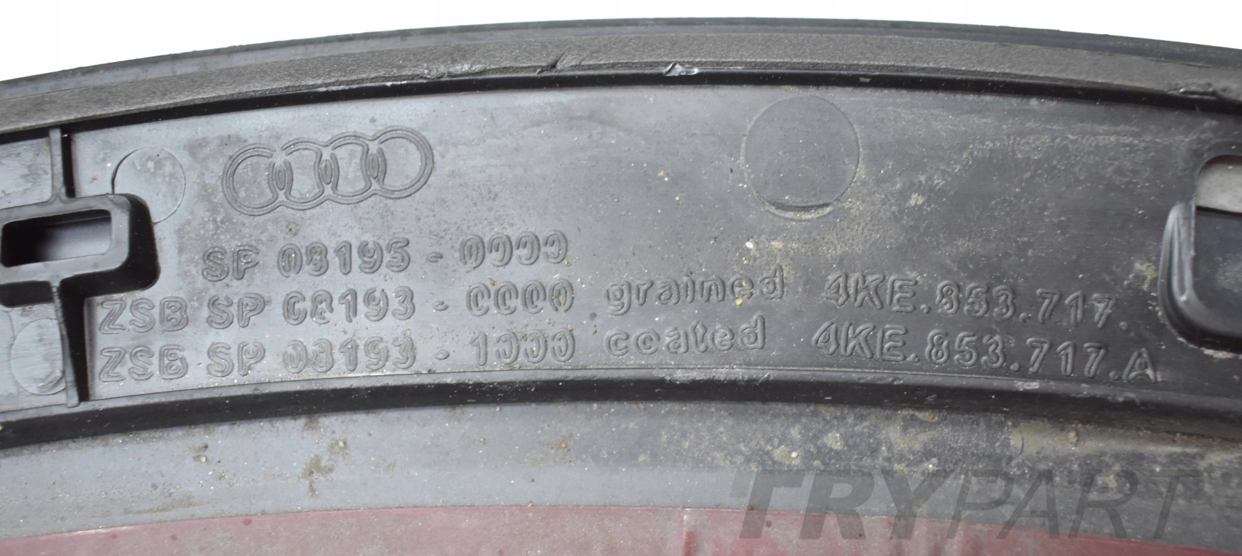 AUDI E TRON 4KE LEFT FRONT FENDER TRIM STRIP ORG 4KE853717