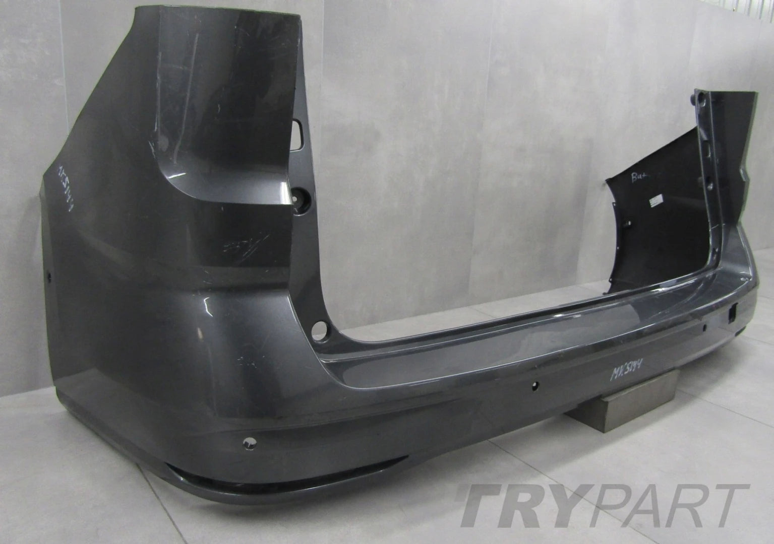 Rear Bumper Volkswagen VW Multivan T7 7T0 21-