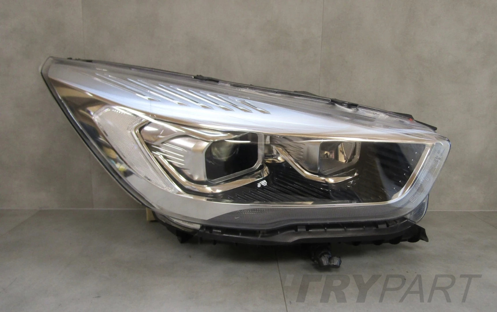Front Headlight Ford Kuga MK2 Lift XENON SWIVEL 16-19 RH RIGHT GV41 13D154
