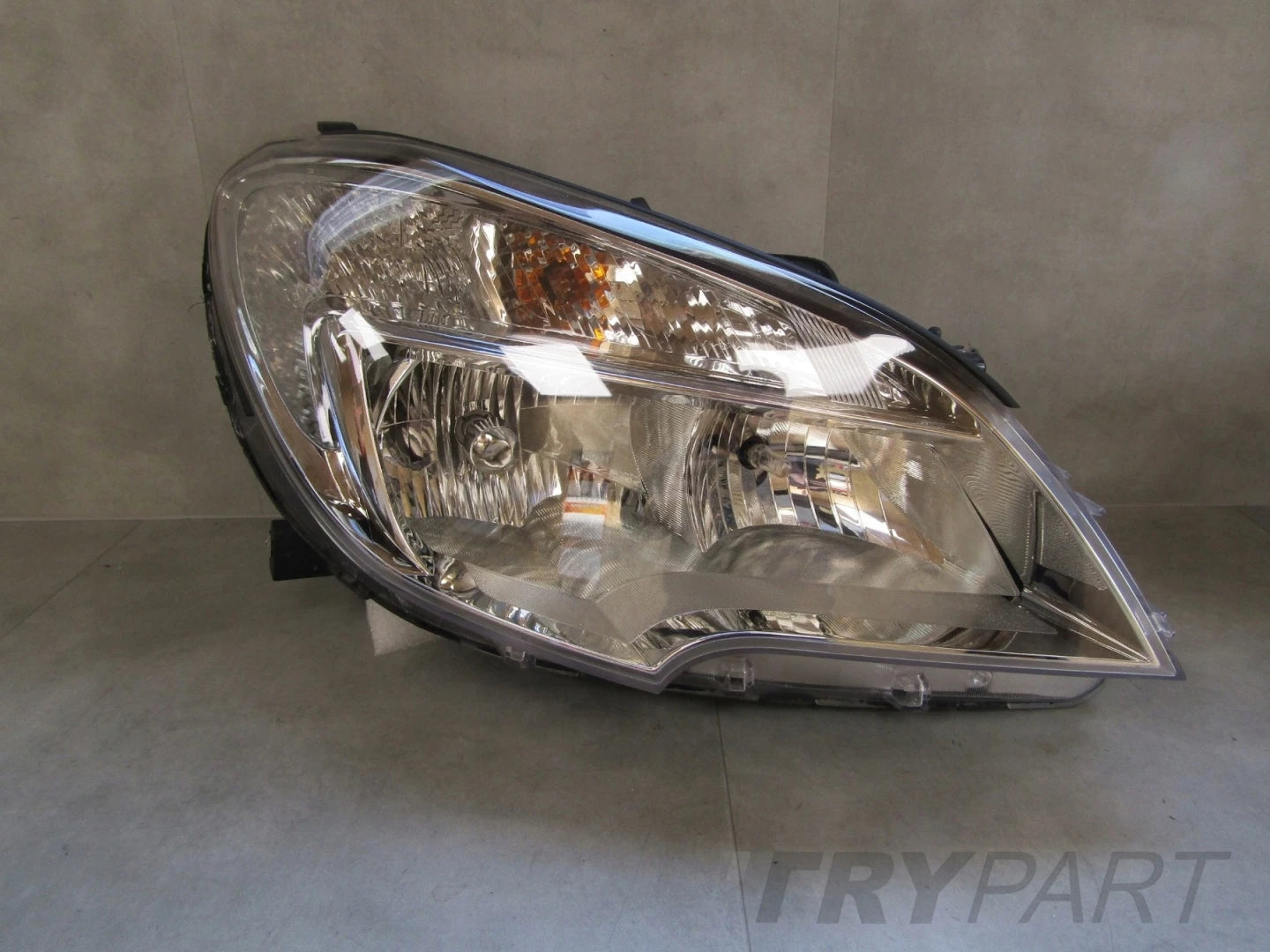 Headlight Opel Mokka A STANDARD 12-16 RH RIGHT