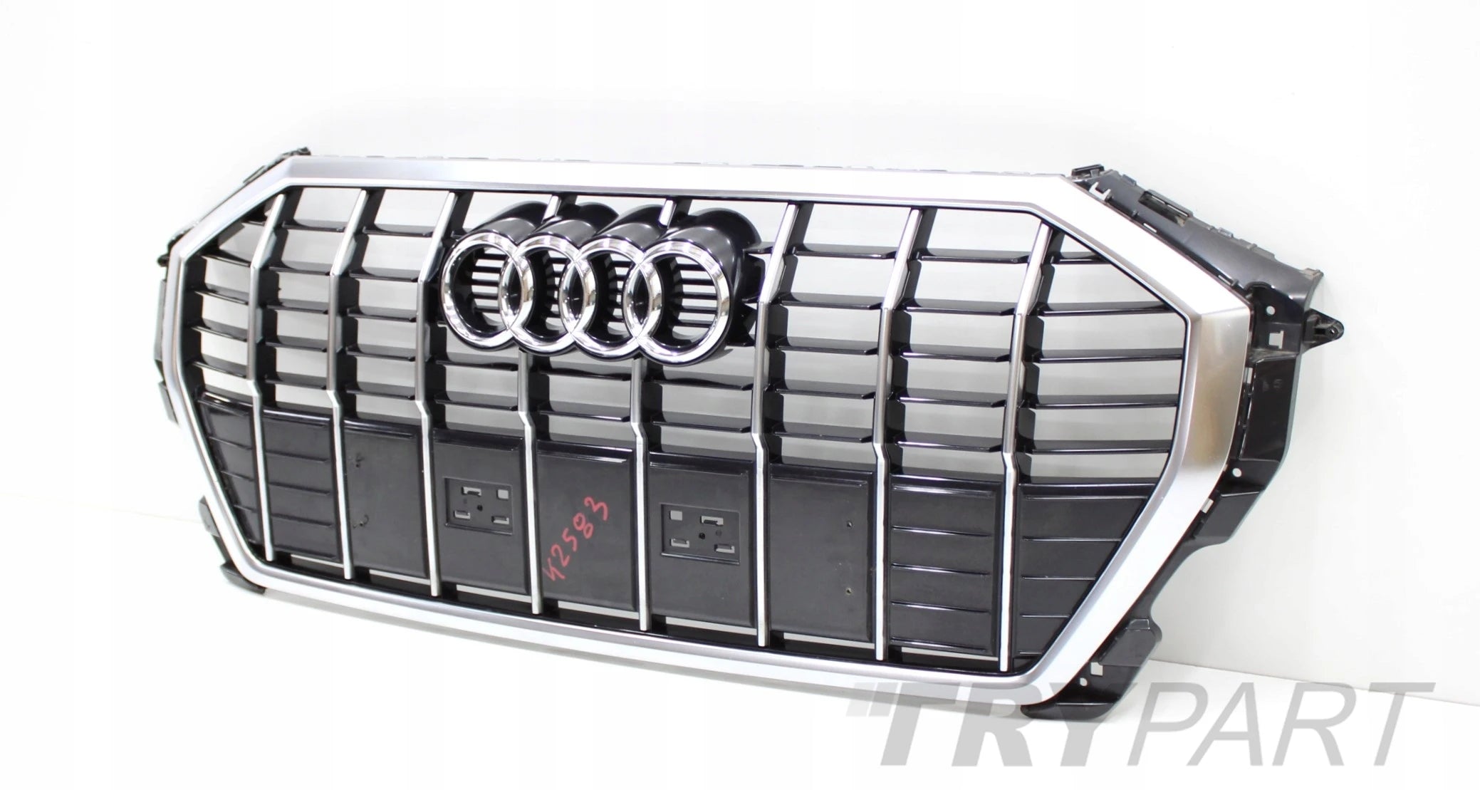 AUDI Q3 II 83A CHROME GRILLE FRONT BUMPER ORIGINAL 83A853651