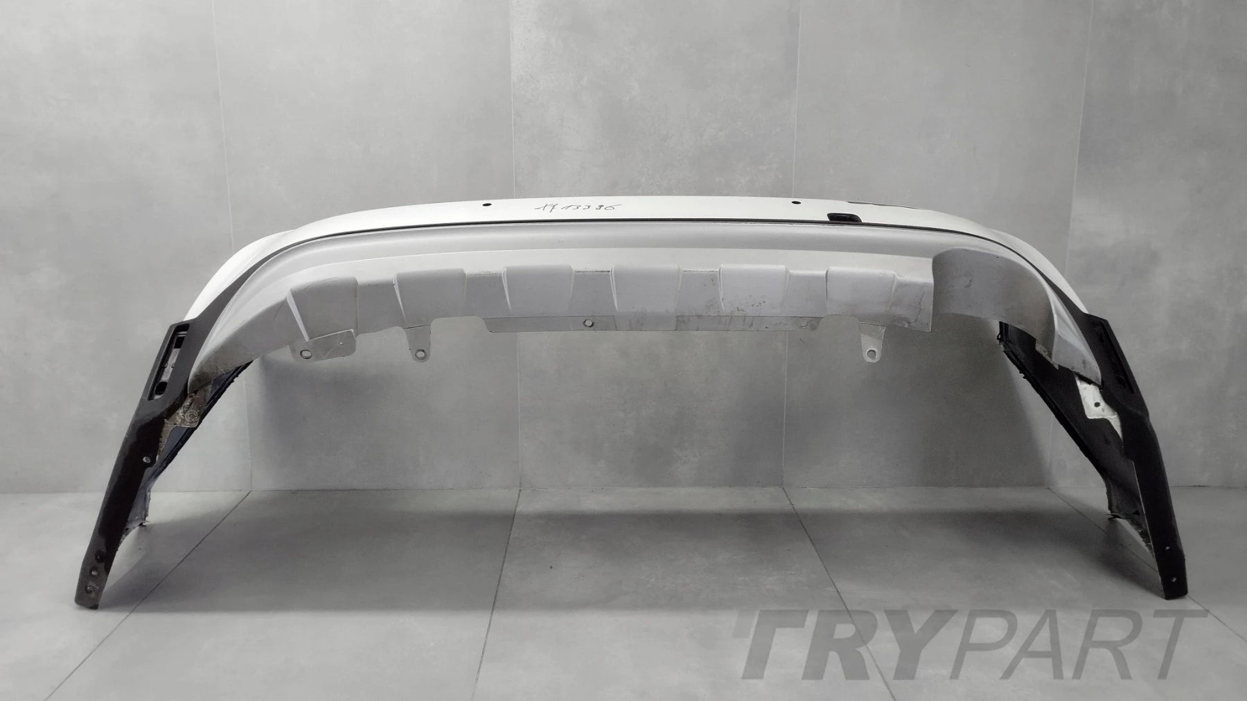 Rear Bumper Toyota Corolla 12 XII E21 TREK KOMBI 19-