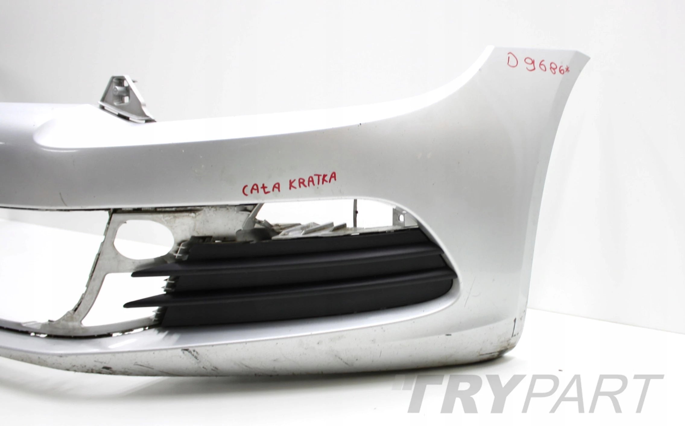 VW SCIROCCO 1K8 FRONT BUMPER ORIGINAL + GRILLE