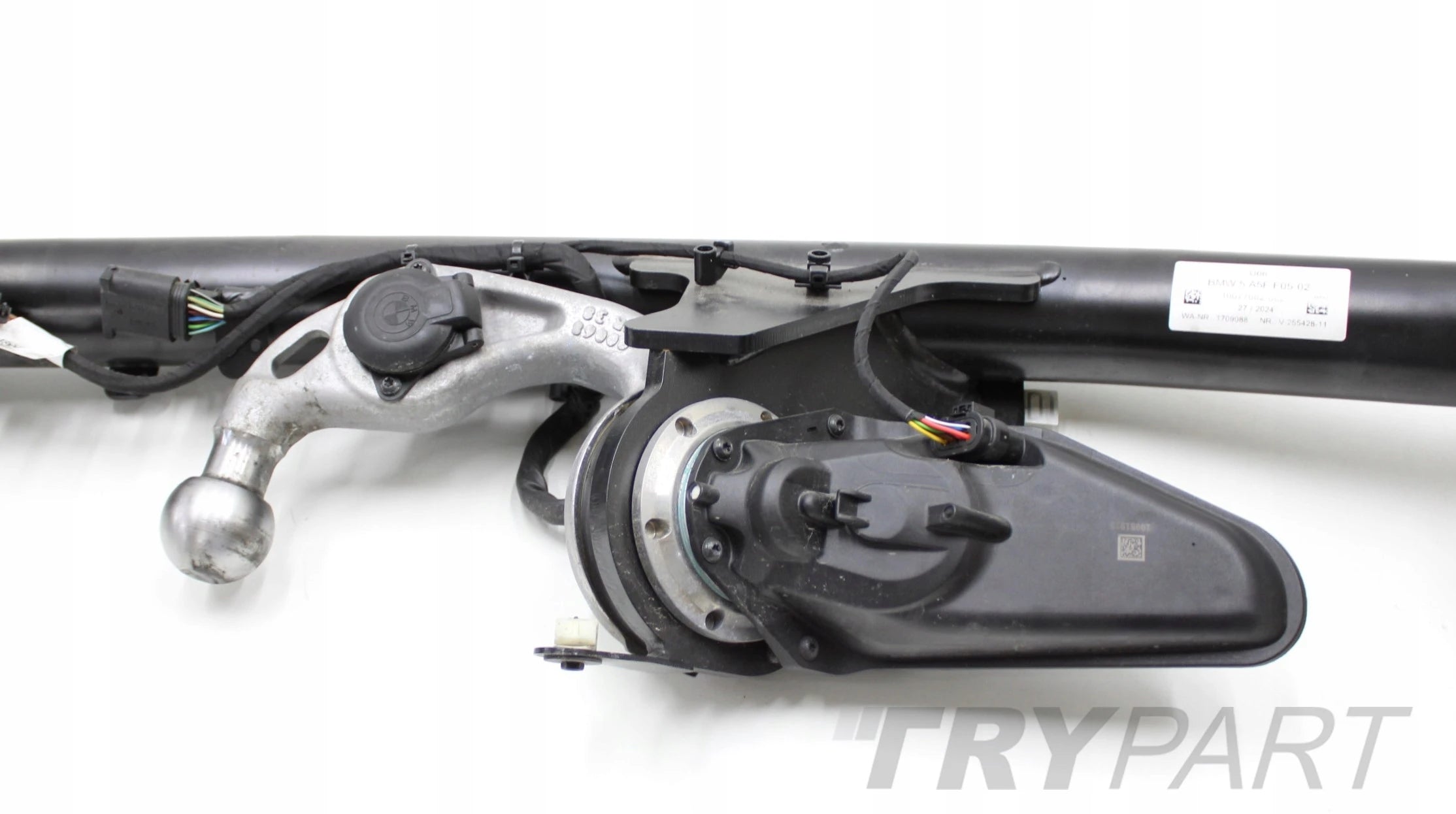 BMW II 2 ACTIVE TOURER U06 Electric Towing Hitch ORG 5A5FF05-02