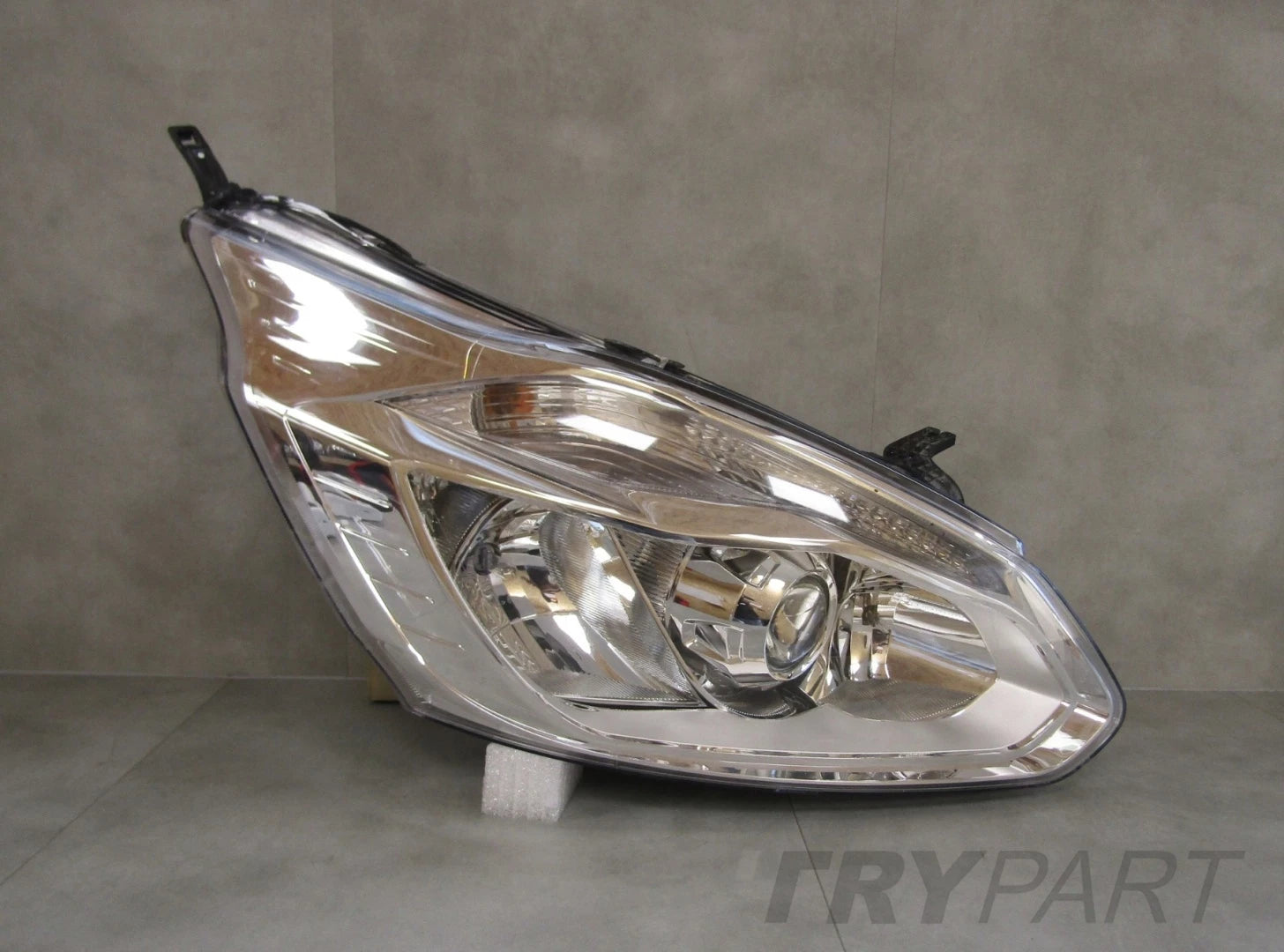 HEADLIGHT FORD TRANSIT CUSTOM STANDARD LENS 12-17 RH RIGHT
