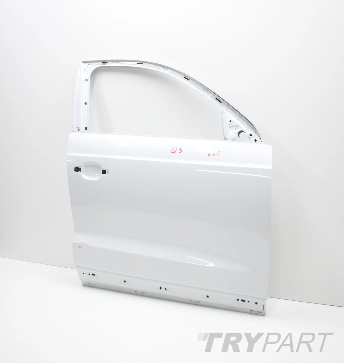 AUDI Q3 8U0 PASSENGER SIDE FRONT DOOR ORG