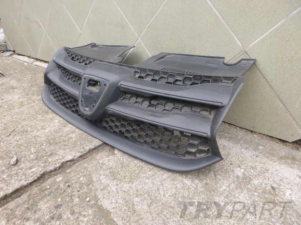 DACIA SANDERO 2 II LOGAN 12- front grille