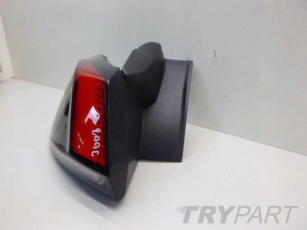 PEUGEOT 3008 II P84 16- left rear lamp