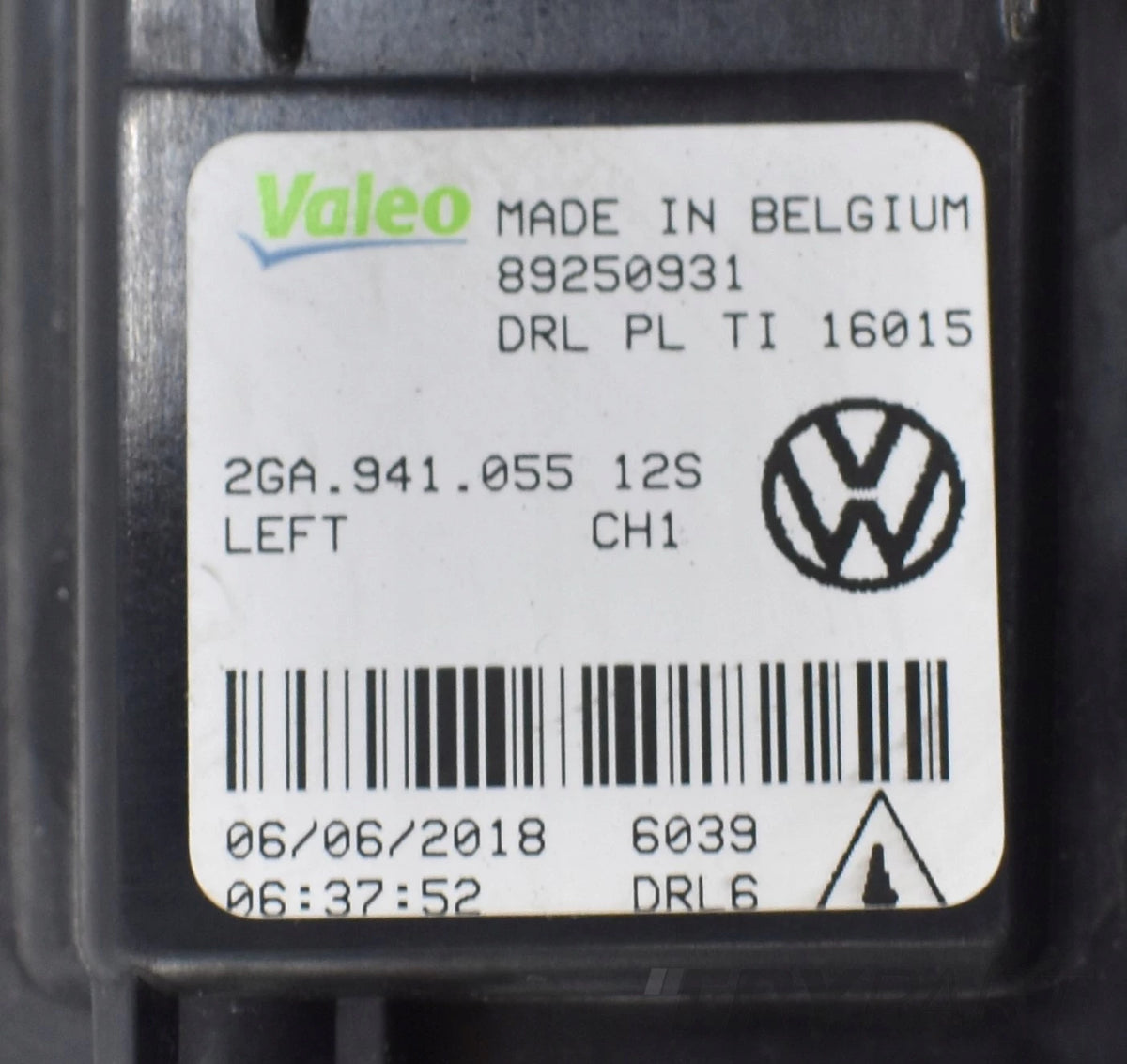 VW T-ROC 2GA LEFT LED DRL HALOGEN REMOVED EU ORG